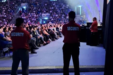 Festhallen Security Bühne